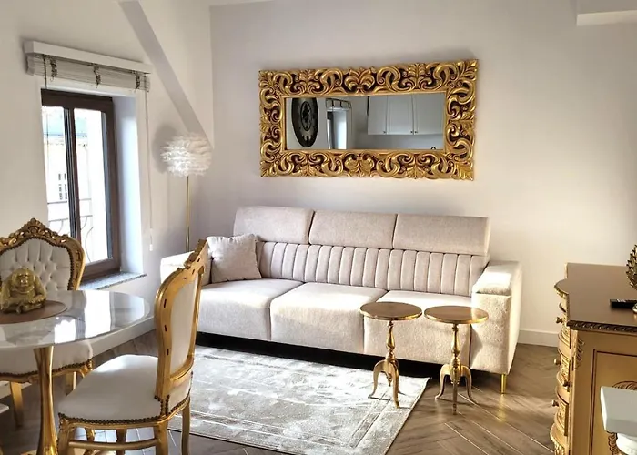 Lägenhet Jaracza 28/15