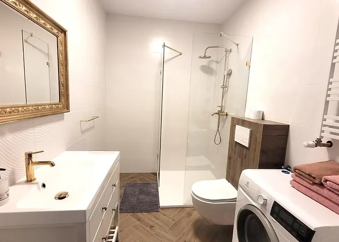 Lägenhet Jaracza 28/15